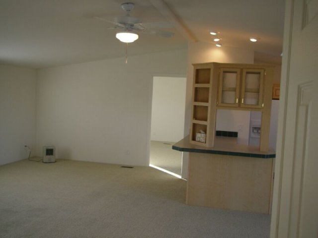 livingroomandmasterbedroomentrance.jpg